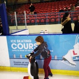 Alexandra Palace Ice skating: grand indoor ice rink London - Zenbabytravel