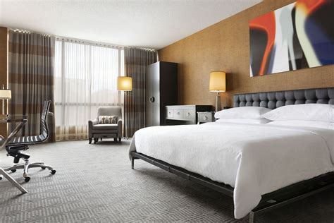 Sheraton Charlotte Hotel Charlotte, North Carolina, US - Reservations.com