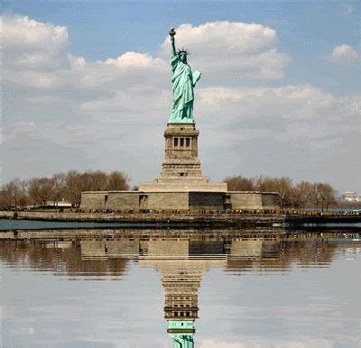 Statue Of Liberty America GIF - Find & Share on GIPHY