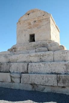 Pasargadae, Tomb of Cyrus - Livius