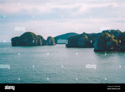 Ha Long Bay, Vietnam Stock Photo - Alamy