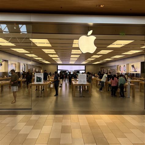 APPLE CHRISTIANA MALL - Updated June 2024 - 46 Photos & 124 Reviews ...