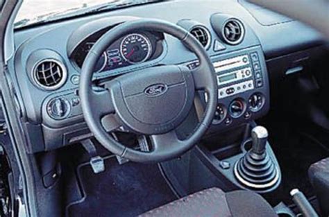 Ford Fiesta 1.6 TDCi 2004 review | Autocar