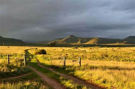 Pin by Judy Smit on Karoo and South African platteland | South africa road trips, Countryside ...