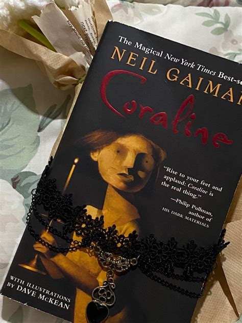 Neil Gaiman: Coraline, Hobbies & Toys, Books & Magazines, Fiction & Non ...