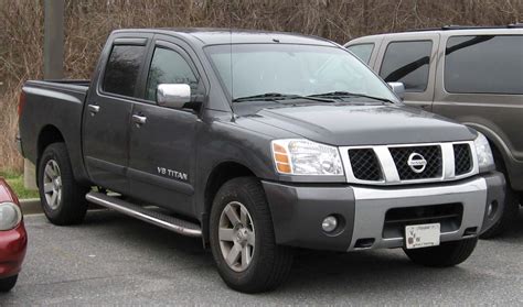 File:Nissan-Titan-crewcab.jpg - Wikimedia Commons