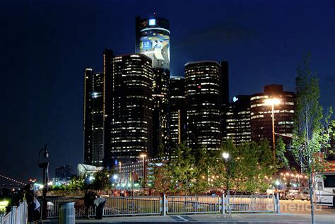 Detroit River Walk Photograph by Nicole A Talbot - Fine Art America