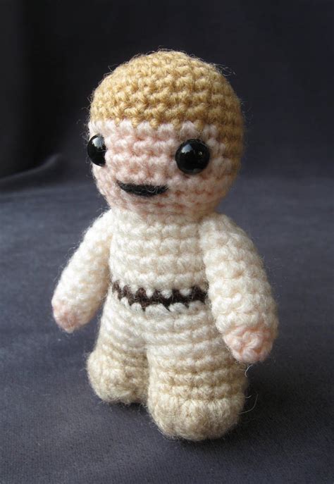 Starwars Mini Amigurumi Patterns. | Star wars crochet, Handmade stuffed animals, Crochet stars