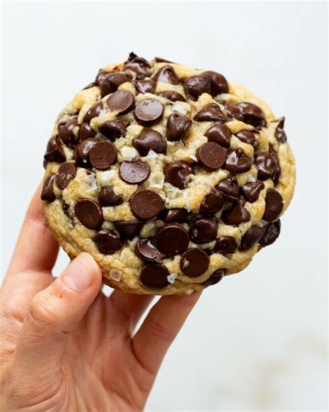 Gideon's Bakehouse Copycat Chocolate Chip Cookie Recipe - Justine Snacks