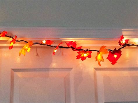 DIY Party Mom: How to Make Fall Leaf Garland Lights