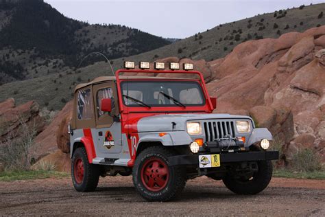 Jurassic Park Jeep at Red Rock by Boomerjinks on DeviantArt