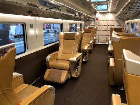 Trenitalia First Class/Executive Frecciarossa 1000 Review (Rome to ...