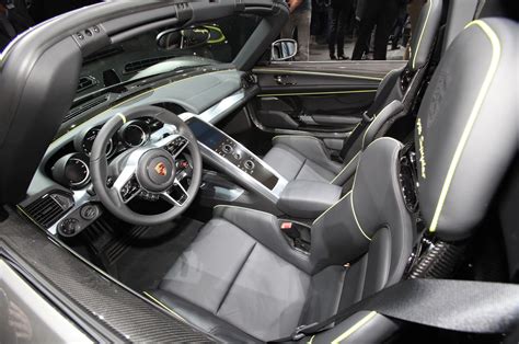 2015 Porsche 918 Spyder Production Details