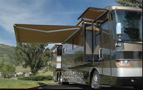 Different Types Of RV Awning - Livin The RV Dream