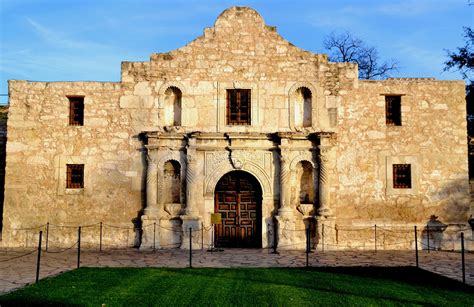 The Alamo in San Antonio, Texas - Encircle Photos