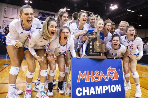 See first Michigan high school volleyball rankings for 2022 - mlive.com