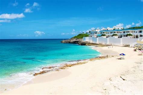 Snorkeling in St Maarten and Saint Martin | Snorkel Around The World