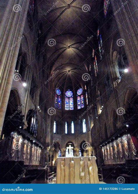 Paris - Altar of the Cathedral of Notre Dame Editorial Photo - Image of ...