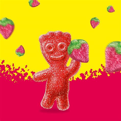 Sour Patch Kids Strawberry, 3.5oz | Party City