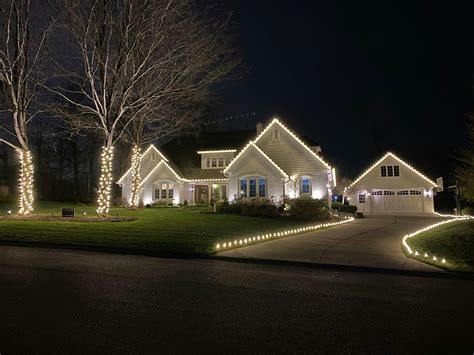 Warm White C9 LED Bulbs – Christmas Light Source