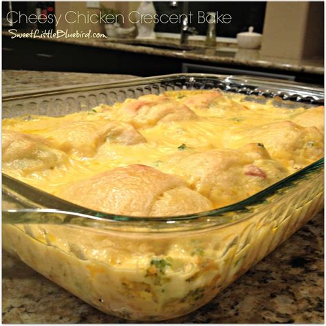 Cheesy Crescent Chicken Bake | RecipeLion.com