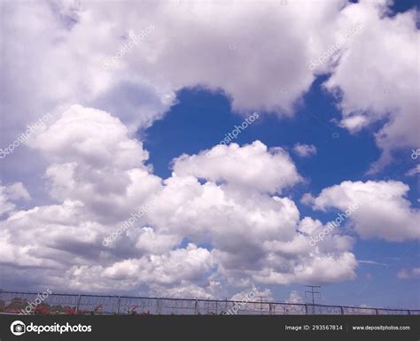 Atmosphere Clouds Sky Cloudscape — Stock Photo © Imaginechina-Tuchong ...