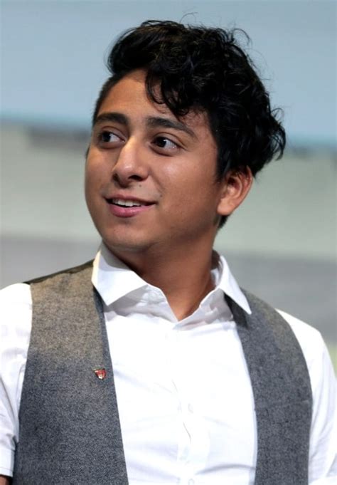 Tony Revolori Height, Weight, Age, Girlfriend, Biography, Family, Facts