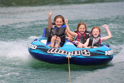 Boating Is A Perfect Family Activity | Carefree Boat Club