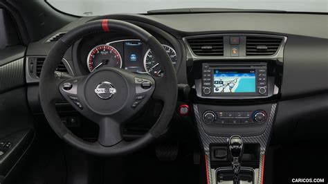 Nissan Sentra NISMO | 2017MY | Interior, Cockpit