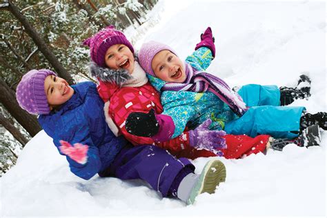 Bambini sulla neve, le immagini più tenere | Tutto Mamma