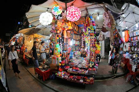 Royal Paradise Night Market in Phuket - Night Bazaar in Patong Beach – Go Guides