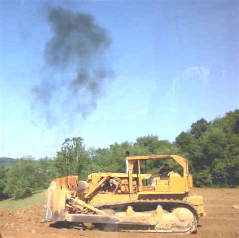 Pictures of Older Caterpillar D9 Bull Dozers