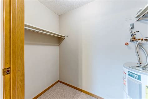 Village Apartments of Hillsboro Senior - 300 S. Hamilton Street ...