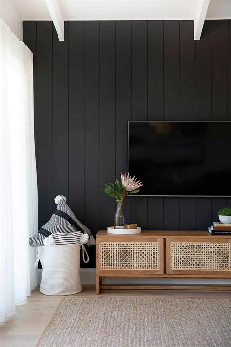 Go bold and get inspired with black walls - Style Curator