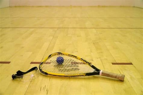 How Do You Practice Racquetball Alone? 3 Key Methods – Racket Rampage