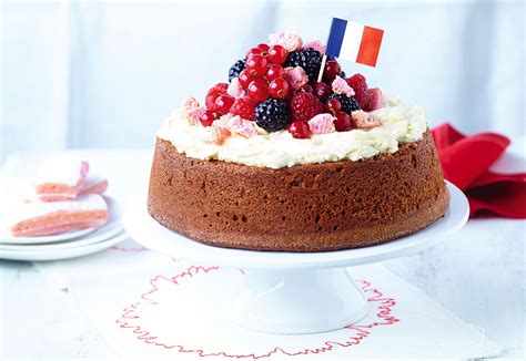 Avec ce fondant aux biscuits roses de Reims c'est le succès garanti ...