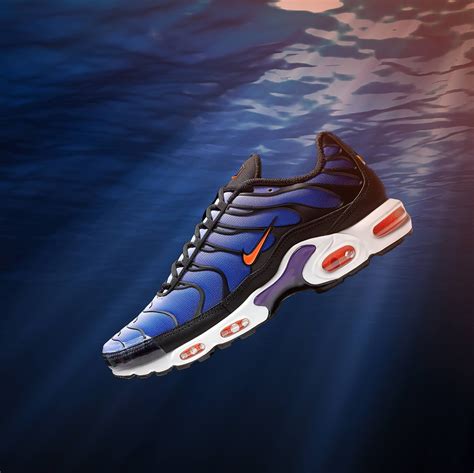 Nike Air Max Plus OG Purple Clothing Match | SneakerFits.com