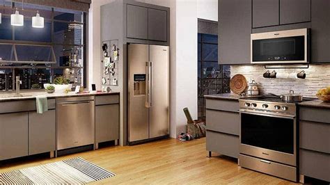 How to Keep Your Kitchen Stainless Steel Appliances Going and Glowing | Shifted Magazine