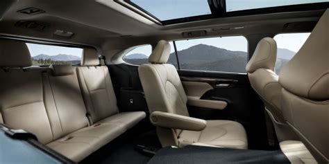 2021 Toyota Highlander Interior | Toyota of Cedar Park