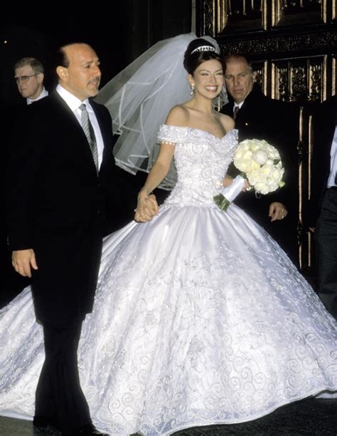 Thalia and Tommy Mottola's Wedding Pictures | POPSUGAR Latina Photo 3