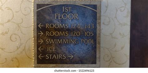 Hotel Lobby Room Sign Arrows Stock Photo 1522496123 | Shutterstock