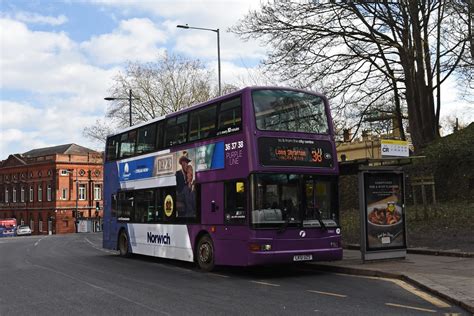 Purple Line | First Eastern Counties 33003 (LK51UZS) on Cast… | Flickr