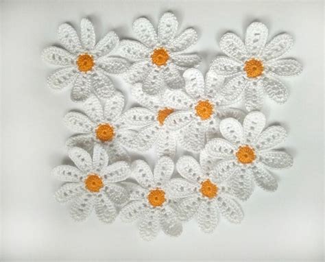 Crochet Daisy Applique Flowers 3pcs Crochet Decorative Flowers - Etsy