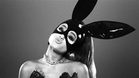 Ariana Grande - Dangerous Woman (Acoustic Version INSTRUMENTAL) - YouTube