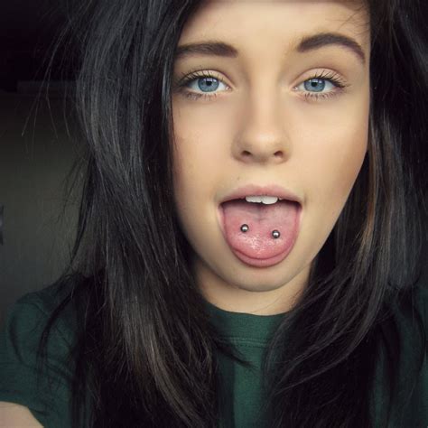 Double Tongue (Frog Eye) Piercings: Guide and Images - AuthorityTattoo