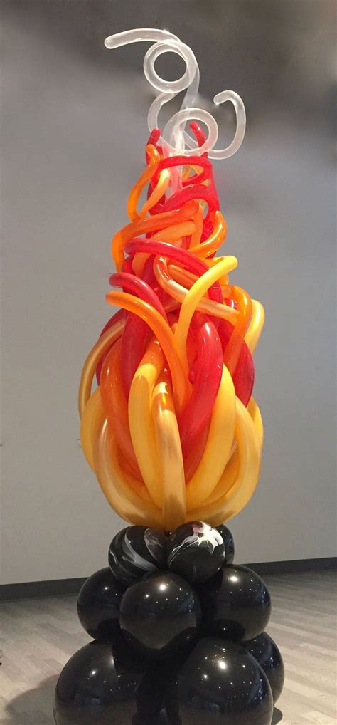 Sculptures | BalloonmanOnline.com | Balloon tower, Baloon decorations ...