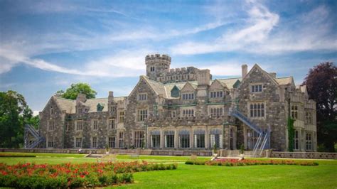 The Hempstead House: Long Island’s Palatial Gem