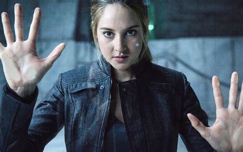 Movie Review: "Divergent" - Daring and Delightful - We Eat Films | We Eat Films