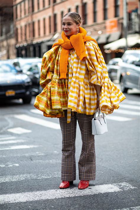 new-york-fashion-week-fall-2020-street-style-day-2-14 - Bulevar