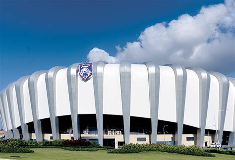 Sultan of Johor opens Sultan Ibrahim Stadium